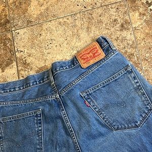 Men Levis 36x34